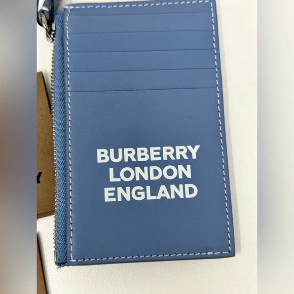 Burberry zip card holder - Picture 2 of 5